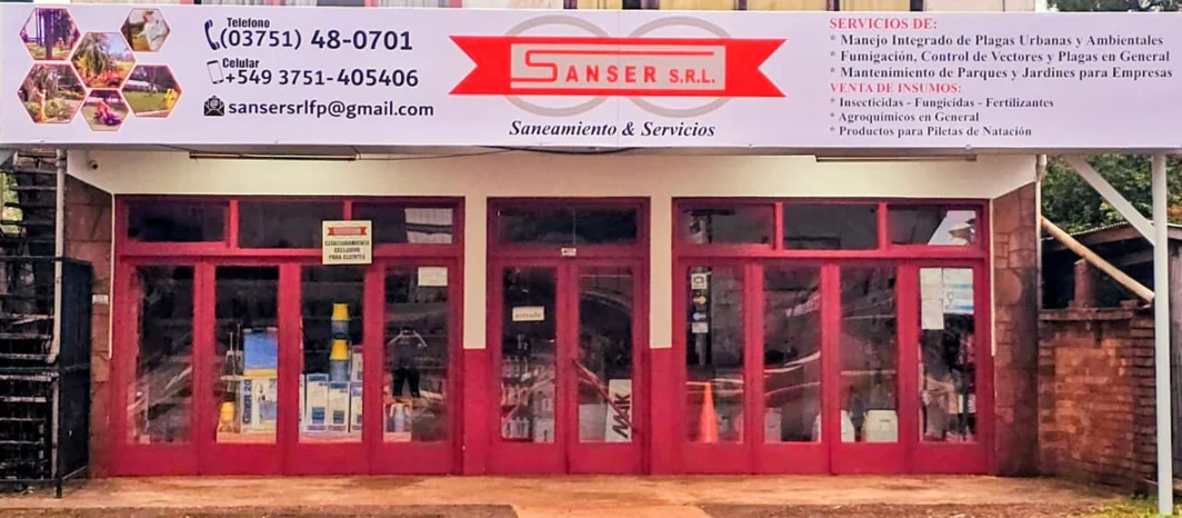 Fachada del local comercial de SANSER S.R.L. en Montecarlo, Misiones
